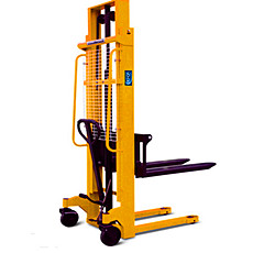 選擇電動(dòng)堆高車(chē)的客戶(hù)經(jīng)常忽略的幾個(gè)問(wèn)題(圖3) \